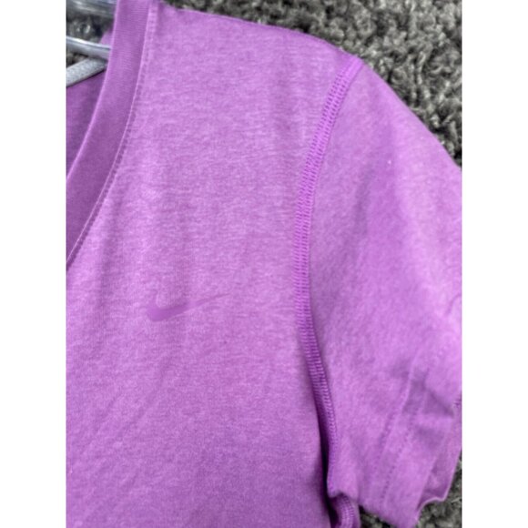 Nike Dri-Fit T-Shirt Women's Small Purple Cotton Classic Regular Fit V-Neck Tee - Picture 8 of 10